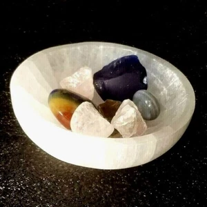 Selenit Ladeschale 4" Medium Cleanse & Charge Kristalle Hexe Wicca Kristall - Bild 1 von 14