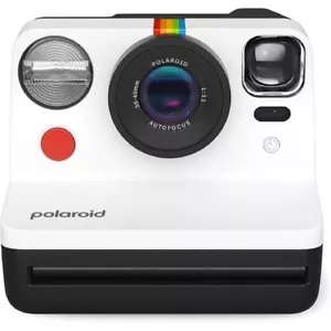 Polaroid Now Instant Camera +8 Photos Bundle Generation 2 White - Picture 1 of 1