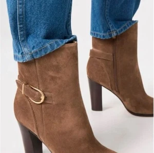 Veronica Beard Women's Viv Mocha Brown Suede Booties Ankle boots 9.5 NIB 550 - Picture 1 of 13