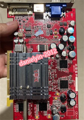 1 peça usada ATI 9600 PRO 128M AGP 8X Radeon - Imagem 1 de 2
