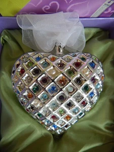 SWAROVSKI EXPRESSIONS FROM THE HEART CHRISTMAS ORNAMENT "TOAST TO LIFE" - Picture 1 of 4