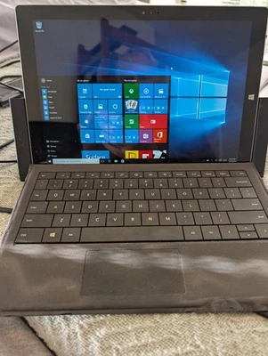 Microsoft Surface Pro 3 256GB, Wi-Fi, 12 inch - Silver - Image 1 of 4