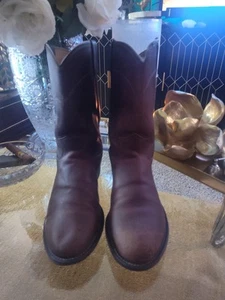 Justin Basics Brown Leather Roper Casual Cowboy Boots 8 1/2 - Picture 1 of 5