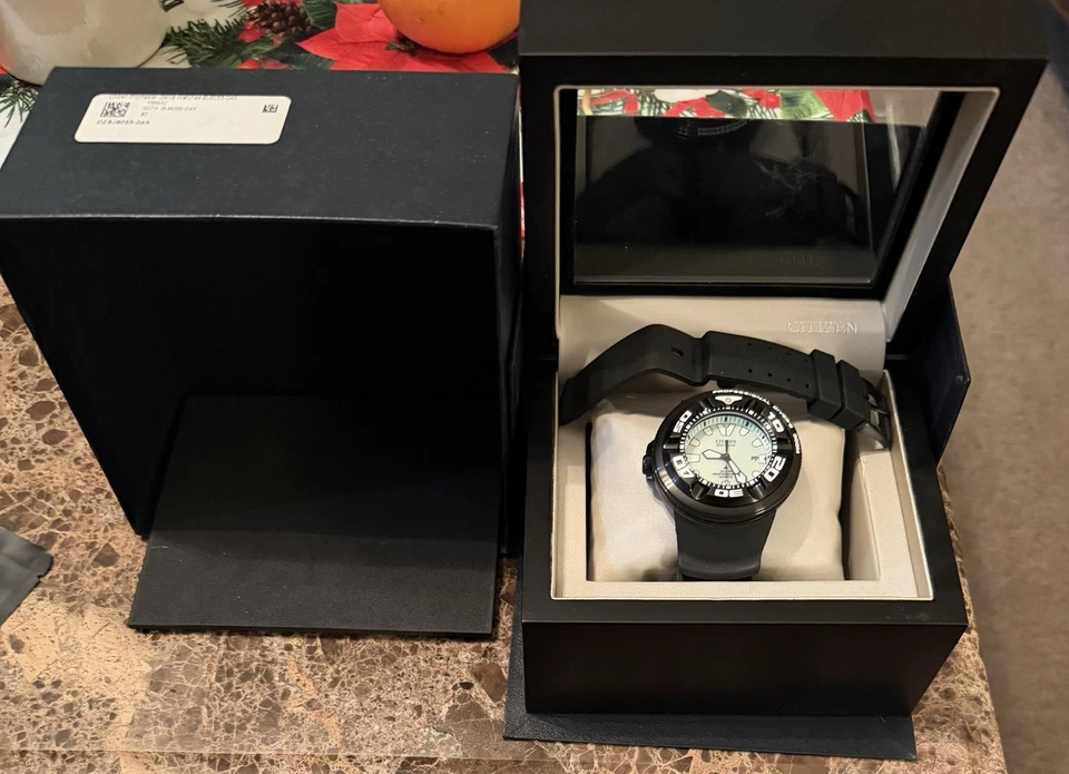 Reloj Citizen Promaster “EcoZilla” BJ8055-04X Foto 1 de 4