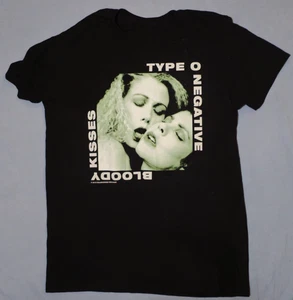 TYPE O NEGATIVE Bloody Kisses Album Cover T-Shirt Men's Sz Small - Picture 1 of 5