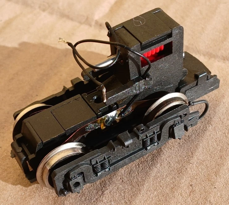 BOGIE COMPLET AVEC ESSIEUX ET PIGNONS BB 63500  ROCO HO          LOT 2531 B - Photo 1/1