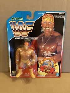 WWF Hasbro Hulk Hogan Series 5 w/ Hulkster Slam Blue Card Small Crack On Bubble - Picture 1 of 4