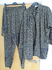 Jacques Vert Trouser Suit Jacket 14 Trousers 10 Khaki & Black Cat Face Vintage - Picture 1 of 13