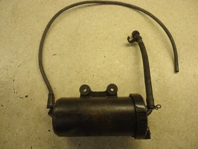 Honda Shadow VT700 1986-1987 bote evap lata respirador de emisiones fabricante de equipos originales VT800 Foto 1 de 4