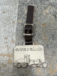 Vintage Caterpillar CAT Motor Grader Tractor Pocket Watch Fob - Picture 1 of 3