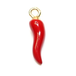 Red 3D Chili Charms 5pcsEnamel & Gold Plated - 21mm x 6mm Food Pendants - Picture 1 of 5