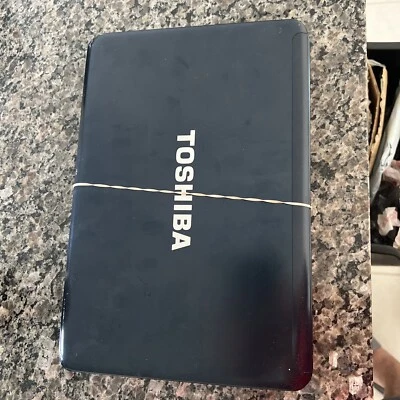 portátil toshiba L745D Foto 1 de 4