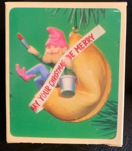 Hallmark Keepsake Ornaments "Fortune Cookie Elf" - Imagen 1 de 2
