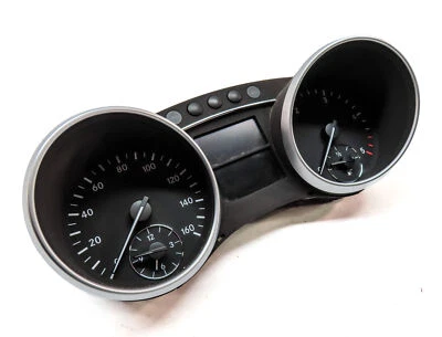 Mercedes Benz GL320 (X164) 2009 velocímetro diésel cuadro de instrumentos 186 k Foto 1 de 4