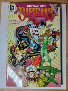 Gotham City Sirens Book 1-2 TPB Lot Complete - Picture 1 of 2