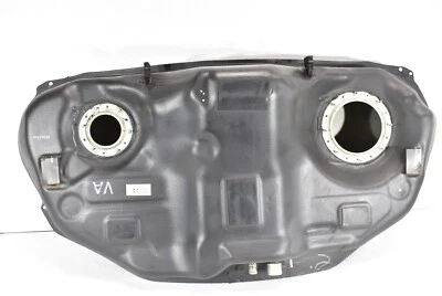 Conjunto de contenedor de tanque de gasolina Subaru WRX STI 2015-2019 FABRICANTE DE EQUIPOS ORIGINALES 15-19 Foto 1 de 4