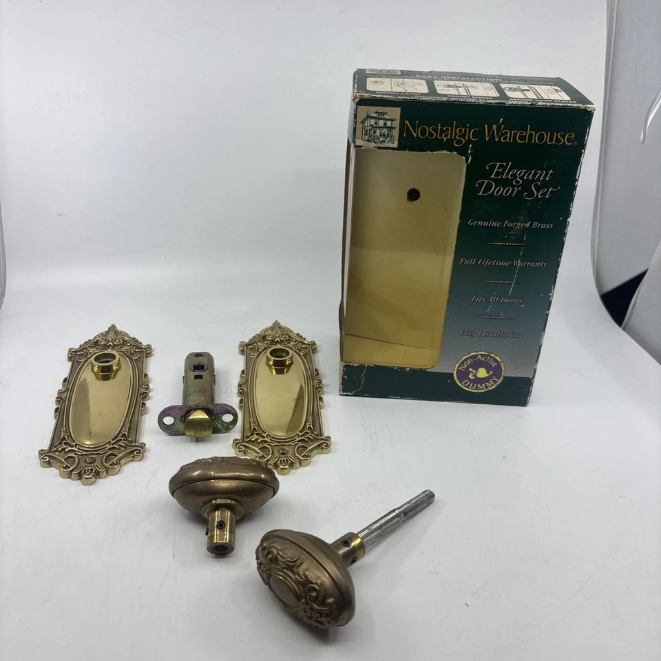 Nostalgic Warehouse Victorian Long Plate Victorian Knob in Brass INCOMPLETE - Image 1 of 4