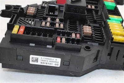 CAJA FUSIBLES BMW X3 2015 15 2016 16 2017 17 1356400 Foto 1 de 4