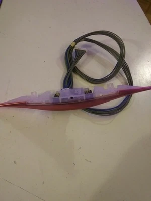 (全新)LG 60LN5400-UA 红外传感器 带外壳和电缆 EBR76405802 ⬇⬇ 其他型号  — 第 1/4 张图片