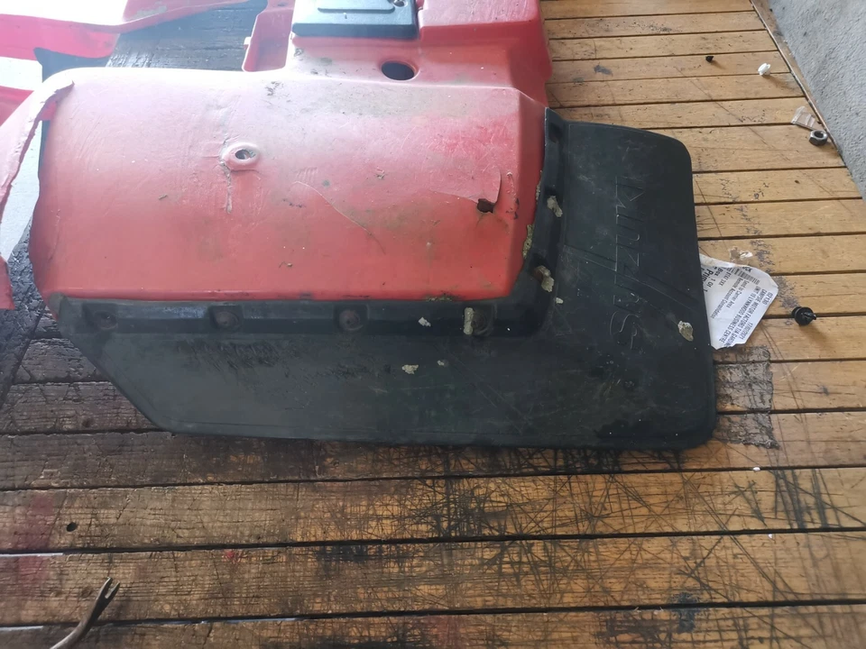 SUZUKI QUADRUNNER 250cc LEFT REAR MUD GUARD FLAP 1985-ON - Image 1 of 1