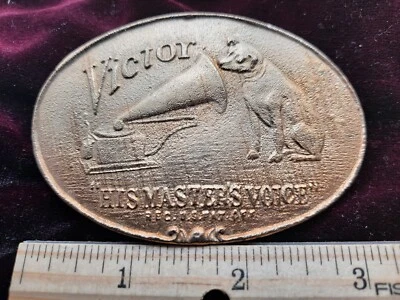 Hebilla de cinturón vintage RCA Victor "His Master's Voice" años 70 Lewis Buckle Co. EE. UU. Foto 1 de 4