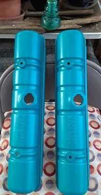 Par de cubiertas de válvula Buick LeSabre 1960 piezas originales Foto 1 de 4