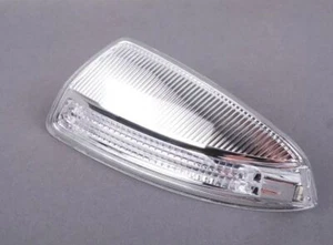 2008-2011 MERCEDES W204 LEFT SIDE OUTSIDE MIRROR BLINKER LIGHT LAMP GENUINE OEM - Picture 1 of 1