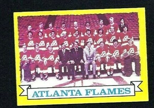 NMT 1973 Topps Hockey #92 Atlanta Flames Team.