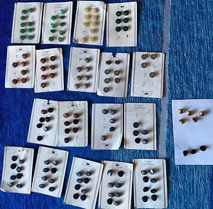 Vintage Suttons by Schwanda buttons, original cards - Picture 1 of 9