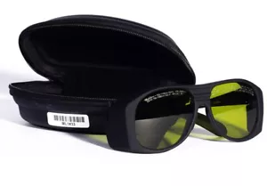 Alex & YAG Laser Safety Goggles- 805 nm OD7+ Black Frame ML1 33 - Picture 1 of 4