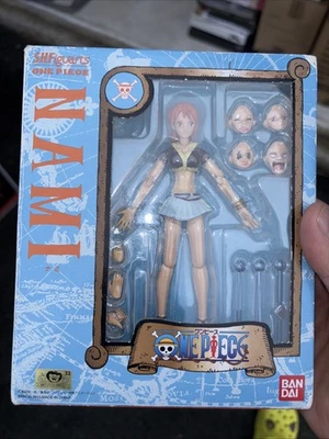 BANDAI S.H.Figuarts ONE PIECE Nami Action Figure 140mm Clima Tact 2010 Japan New - Image 1 of 4