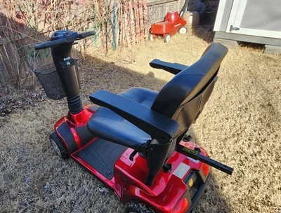 Golden Companion  Four Wheel Mobility Scooter - Image 1 of 4