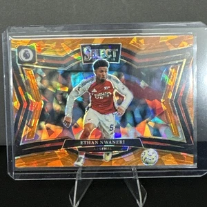 2024-25 Panini Select EPL - Ethan Nwaneri #240 naranja hielo agrietado arsenal/155 - Imagen 1 de 3