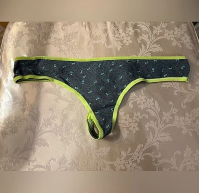 NWT VICTORIA'S SECRET PINK LARGE GREY FLORAL VINTAGE RARE XLR THONG PANTIES L - Image 1 of 2