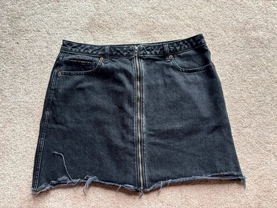 Falda Abercrombie & Fitch 14/32 Zoe Negra Denim Cremallera Frontal Mini Foto 1 de 4