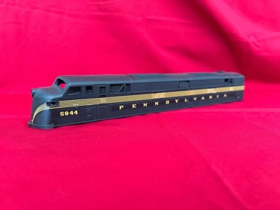 Sunset Models 3rd Rail Pennsylvania Railroad E-7 Diesel Locomotive Shell - Image 1 of 4