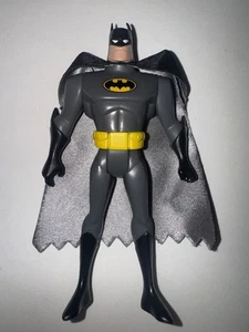 DC BATMAN ADVENTURE SERIE ANIMATA CAVALIERE OSCURO CON MANTELLO ACTION FIGURE 5" MATTEL - Foto 1 di 1
