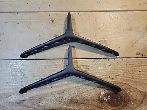 NEW Vizio D48f-E0 Pedestal stand base Feet With screws 181212001460 - Picture 1 of 4