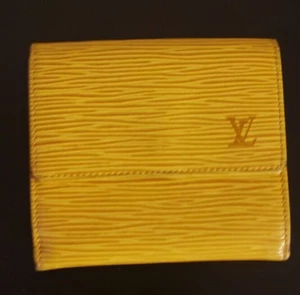 LOUIS VUITTON Epi Elise Wallet - Picture 1 of 7