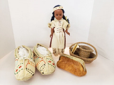 Vintage lot leather bead moccasins doll Pine needle hand made basket Danmark Cover