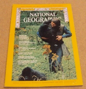 National Geographic January 1970 Dian Fossey Gorillas Berlin Death Valley - Bild 1 von 1