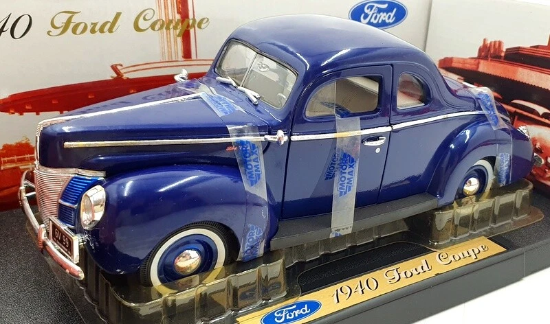 Motormax 1/18 scale Diecast 73108 - 1940 Ford Coupe - Metallic Blue - Image 1 of 4