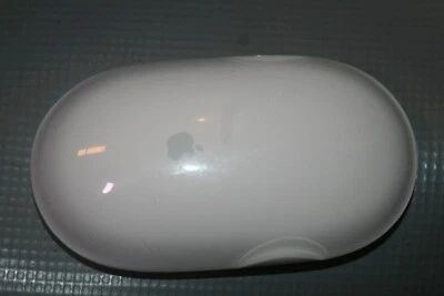 Apple Wireless Mouse A1015 EMC 1938  Genuine - Image 1 of 4