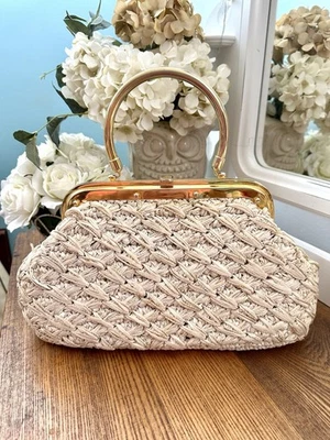 VTG 1950s ITALIAN Straw Bag Gold Tone Lock & Handle - Image 1 of 4