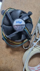 4832 - Intel Desktop PC Lüfter - Bild 1 von 1