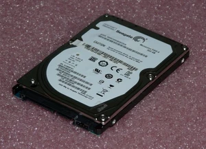 500GB SEAGATE Momentus ST9500325AS HDD Festplatte  5400rpm SATA DOM:01/2012 - Afbeelding 1 van 3