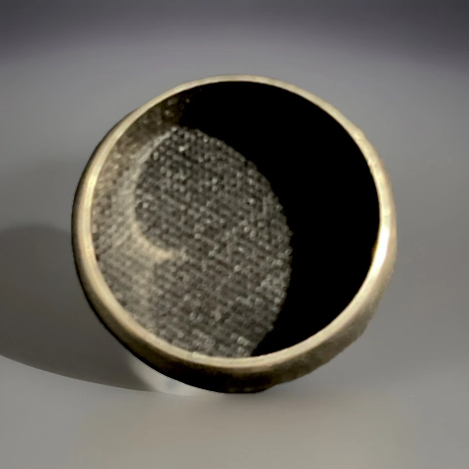 14 k  Frederick Goldman 5.3g  Wedding Ring For Men Or Women - Image 1 of 4