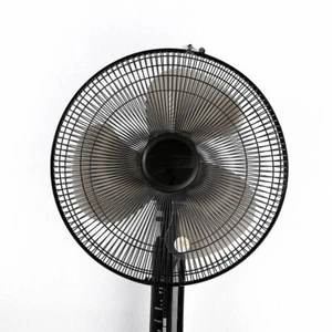 1x Fan Blade_16In 3 Leaves with Nut Cover for Standing Pedestal Fan Table Fanner - Picture 1 of 9