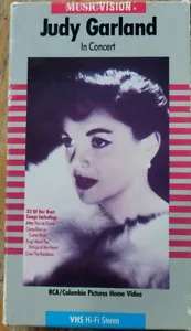 Judy Garland In Concert (VHS 1989 RCA Columbia) Over The Rainbow~Live Show - Foto 1 di 2