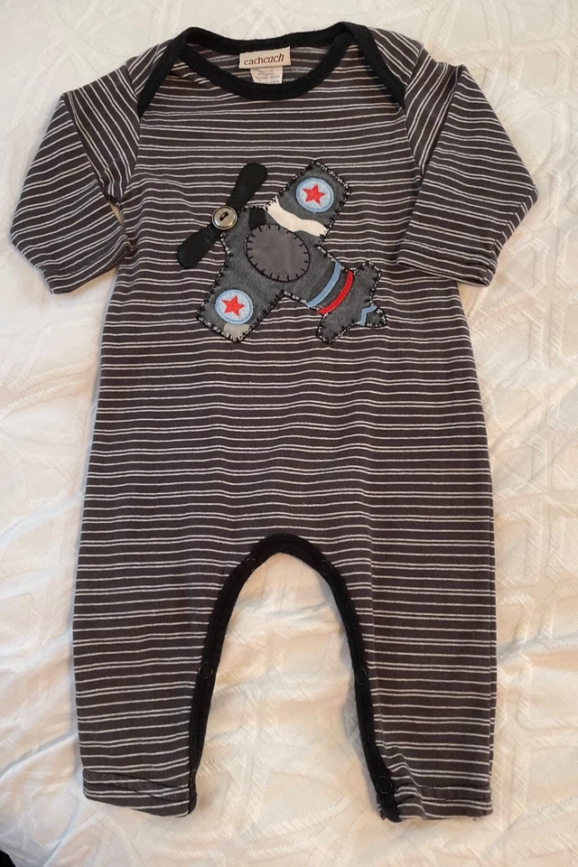 Traje de mameluco de avión CachCach para niños talla 6 meses Foto 1 de 1
